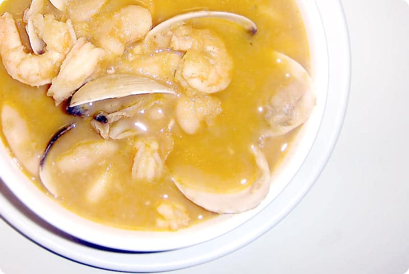FABES CON GAMBAS fabes con gambas: