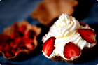 Fresas con nata, un postre "viejuno" :D, como diría Mikel Iturriaga
