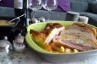 Pollo relleno al cava para Navidad