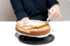 Bizcocho casero de nata con costra de azúcar