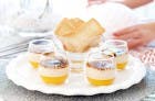 Creme Brulée con gelatina de mango