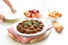 Albóndigas de berenjena con salsa de tomate
