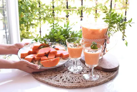 Zumo de papaya para tus desayunos