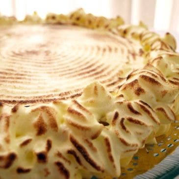 Tarta de limón con merengue