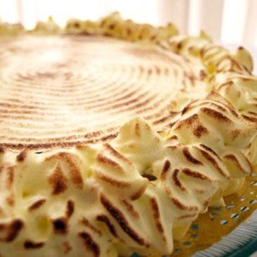 Tarta de limón con merengue