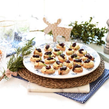 Tostas de brandada de bacalao y pimientos