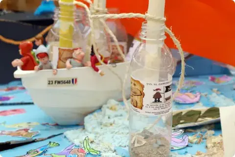 Las botellas con mensaje del pirata