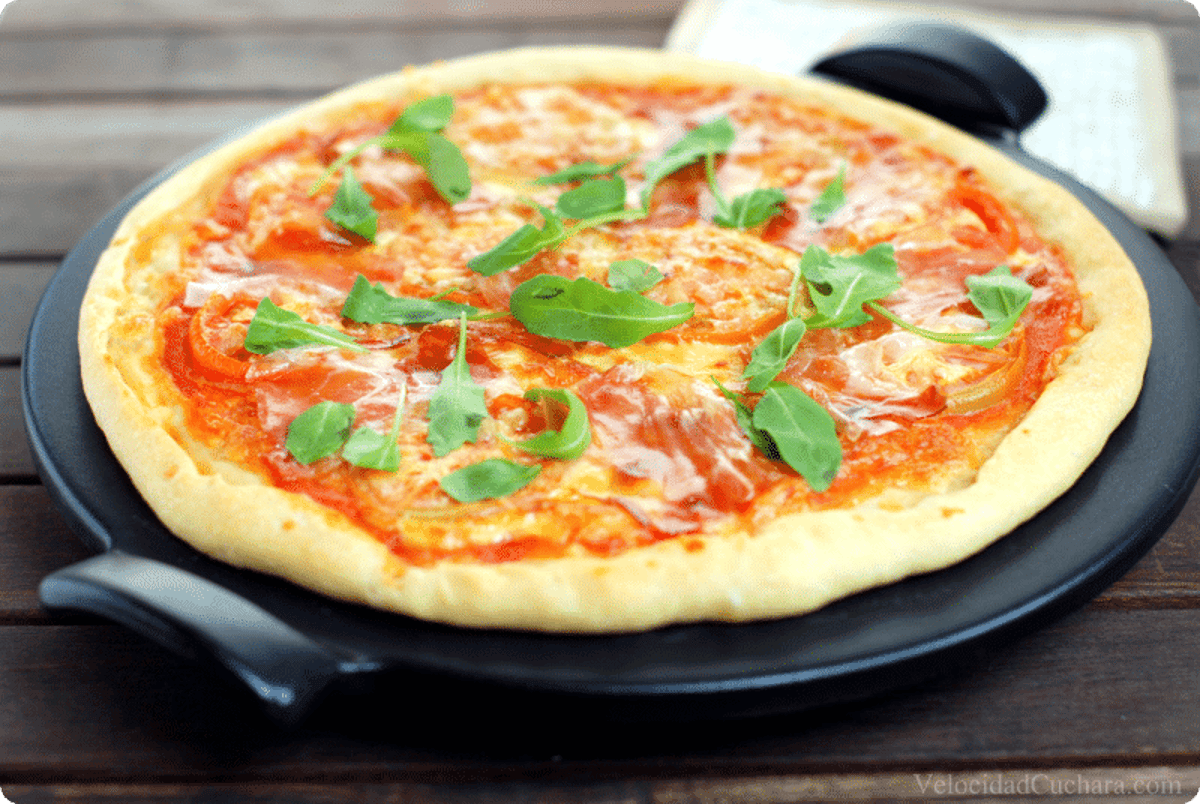siga adelante Gaviota Íntimo Masa de pizza crujiente con gas en 1 minuto | Velocidad Cuchara