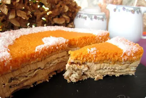 Receta de Tarta de moka, zanahoria y coco con Thermomix