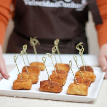 Croquetas de pollo a mano