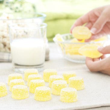 Gominolas caseras de fresa y limón