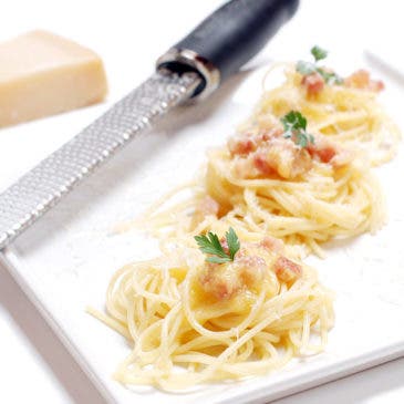 Espaguetis a la carbonara “tradicional”