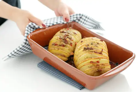 Patatas Hasselback al horno