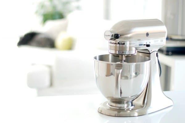KitchenAid® níquel pulido