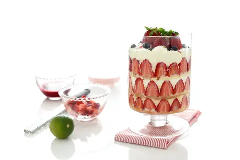 Trifle de fresas con Thermomix&reg;