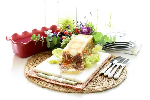 Aspic de carne con verduras