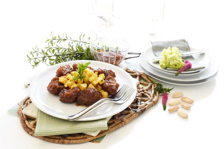 Solomillo Con Verduras Y Ciruelas En Salsa Pedro Ximenes Solomillo Con Verduras Y Ciruelas En Salsa Pedro Ximenes