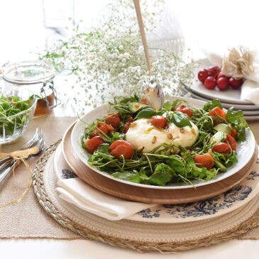 Ensalada de Burrata con tomates confitados