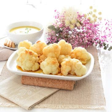 Coliflor al ajoarriero y crema de verduras