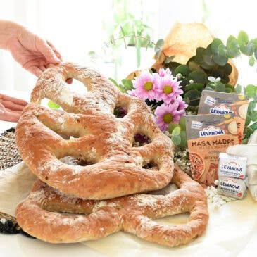 Fougasse de anchoas y aceitunas